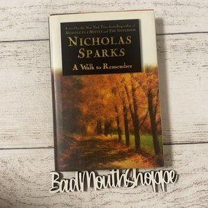 *A WALK TO REMEMBER by Nicholas Sparks Hardback Book